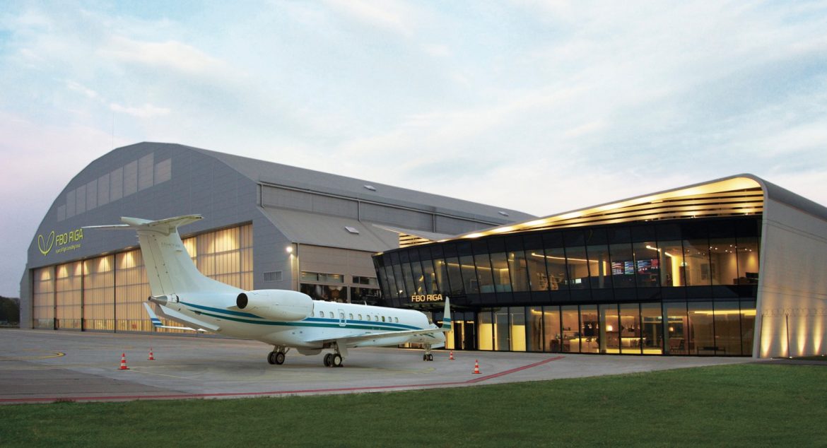Commercial Airports