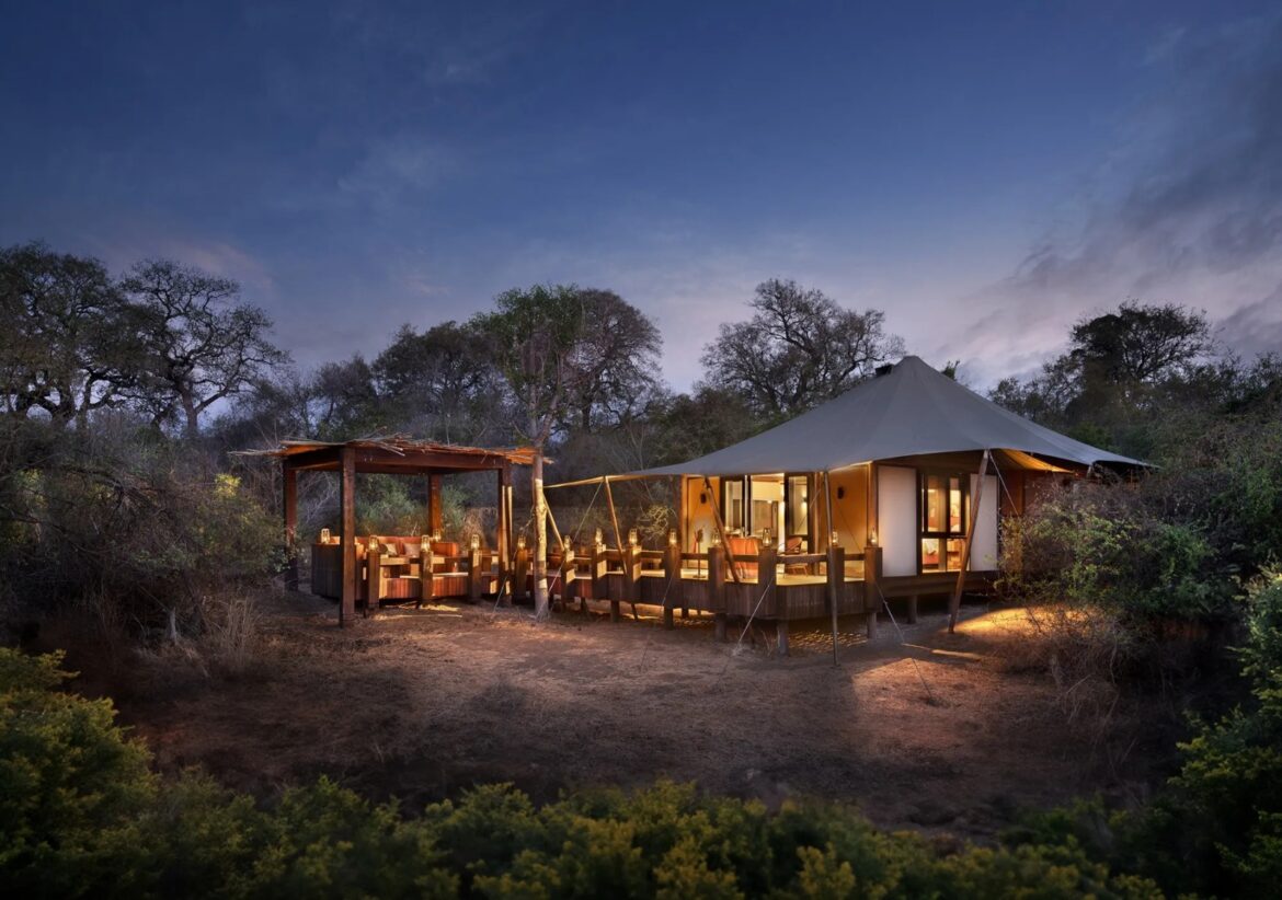 Luxury Hotel
