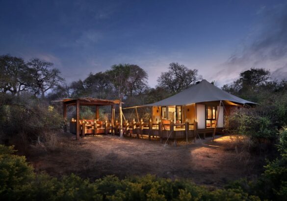 Luxury Hotel