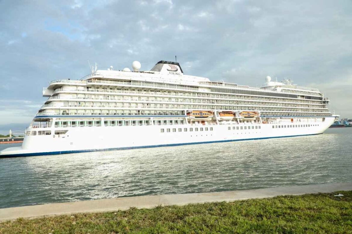 Kenya Slashes Park Fees